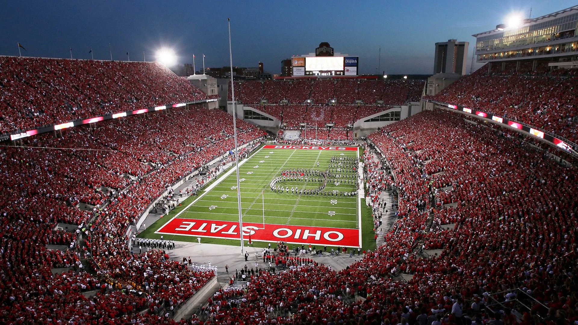 球场神技：顶级运动员的炫技时刻，球场黑科技